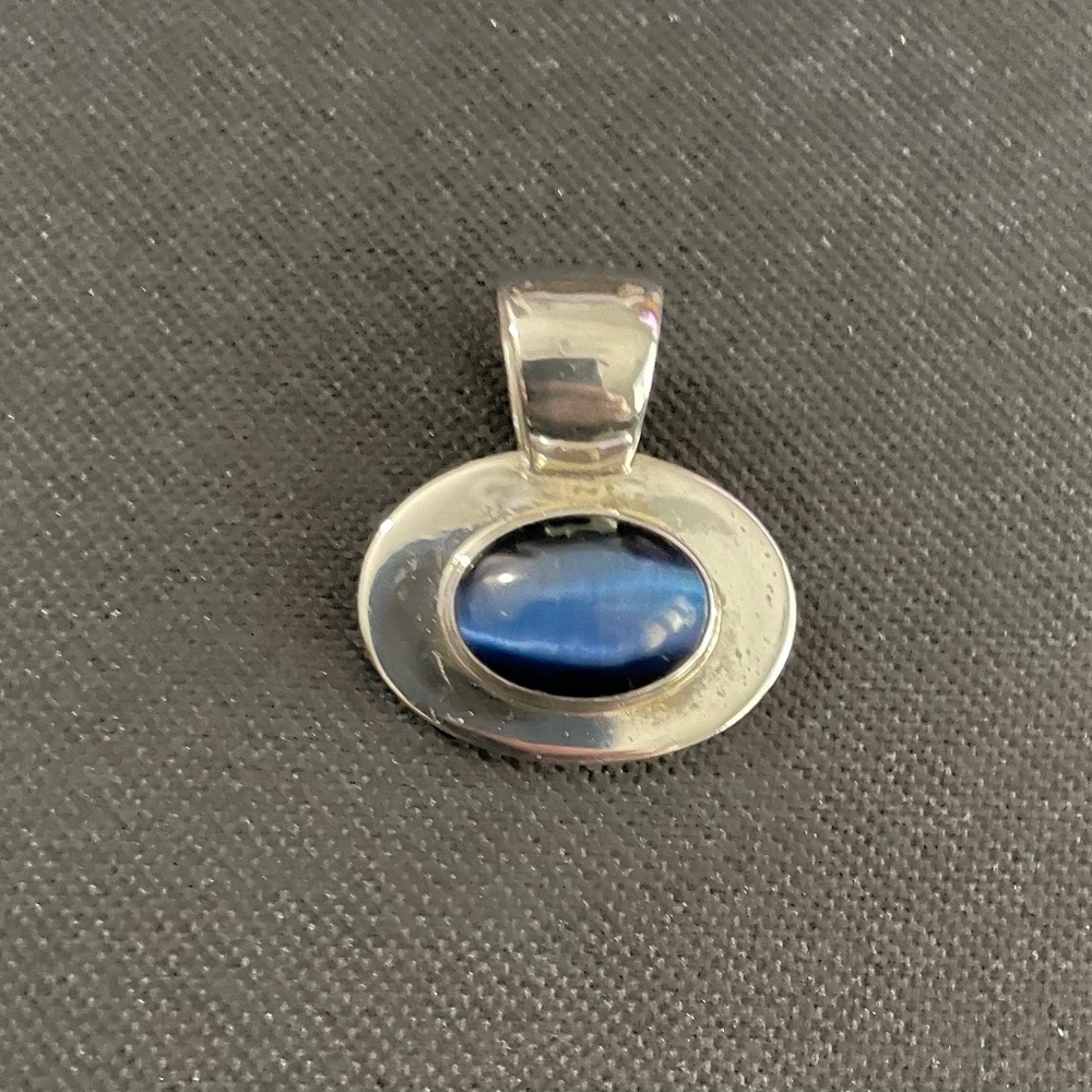 Blue Tiger’s Eye Silver Pendant for Necklace